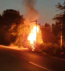 ट्रांसफार्मर में लगी आग कि लपटे दूर-दूर तक दिखाई थी बड़ा हदसा टला