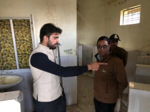 वारासिवनी एसडीएम ने कंजई हायर सेकेण्‍डरी स्‍कूल एवं चेक पोस्‍ट का निरीक्षण किया