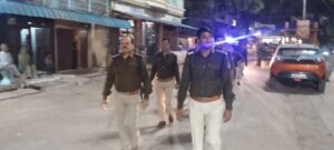 आगामी त्योहारों पर शांति व्यवस्था बनाए रखने के लिए सड़कों पर उतरा बल