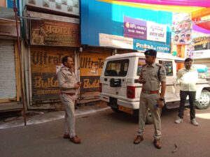 शाजापुर होली पर पुलिस अलर्ट आजाद चौक में कोतवाली टीआई ने संभाली कमान