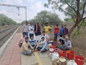 भीषण गर्मी में मानवता की मिसाल: रंथभंवर में नि:शुल्क जलसेवा जारी