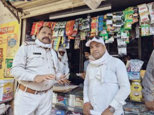 ड्रग फ्री जोन घोषित विद्यालय के आसपास तंबाकू बिक्री पर कार्रवाई, 5 चालान बनाए