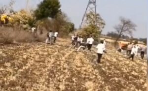 किसानों के दो गुटों के बीच खूनी संघर्ष, 12 घायल घटना का वीडियो आया सामने