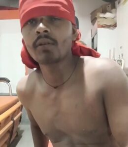 धोबी चौराहा पर देर रात हुआ हादसा एक युवक घायल