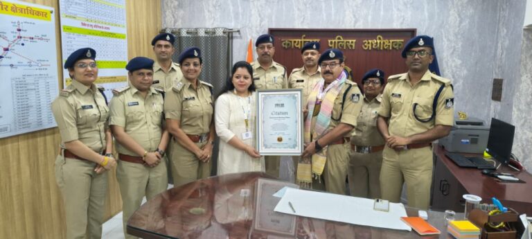 नशे से दूरी है ज़रूरी 2.0″ अभियान को विश्वस्तरीय पहचान वर्ल्ड बुक ऑफ रिकॉर्ड्स लंदन ने जीआरपी इंदौर को किया सम्मानित