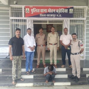 बहू दिलाने के नाम पर ₹1.40 लाख की ठगी, दो माह से फरार आरोपी गिरफ्तार