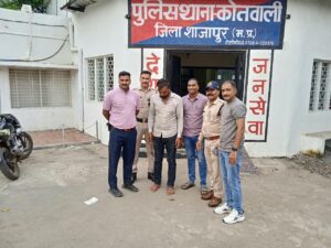 शाजापुर 7700 रुपए लूटे, 9 दिन बाद पुलिस ने दबोचा