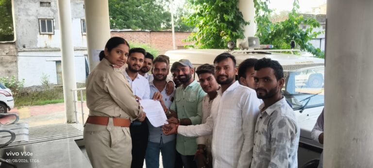 गांवों में अवैध कच्ची पॉलीथिन शराब की बिक्री पर रोक लगाने की मांग