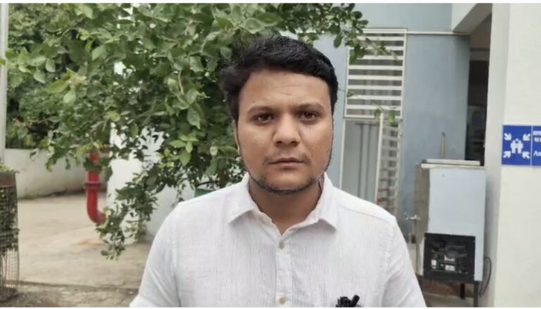 सिर्फ 1 घंटे में कुत्तों ने 12 लोगों को बनाया शिकार, घायल पहुंचे जिला अस्पताल